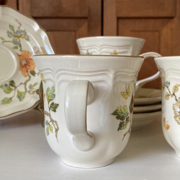 Vintage Mikasa “Olde Tapestry” Cups & Saucers, Service for 4 - Picture 5 of 14